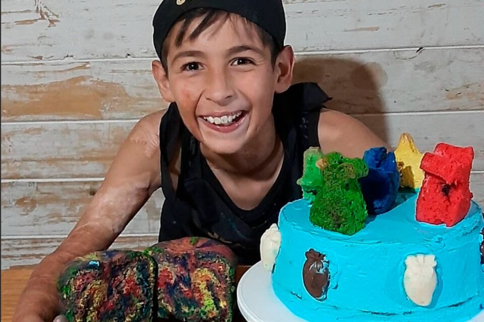 Joaquín Nahuel, el nene pastelero de Twitter, fue víctima de acoso cibernético.  (Fuente: Instagram)