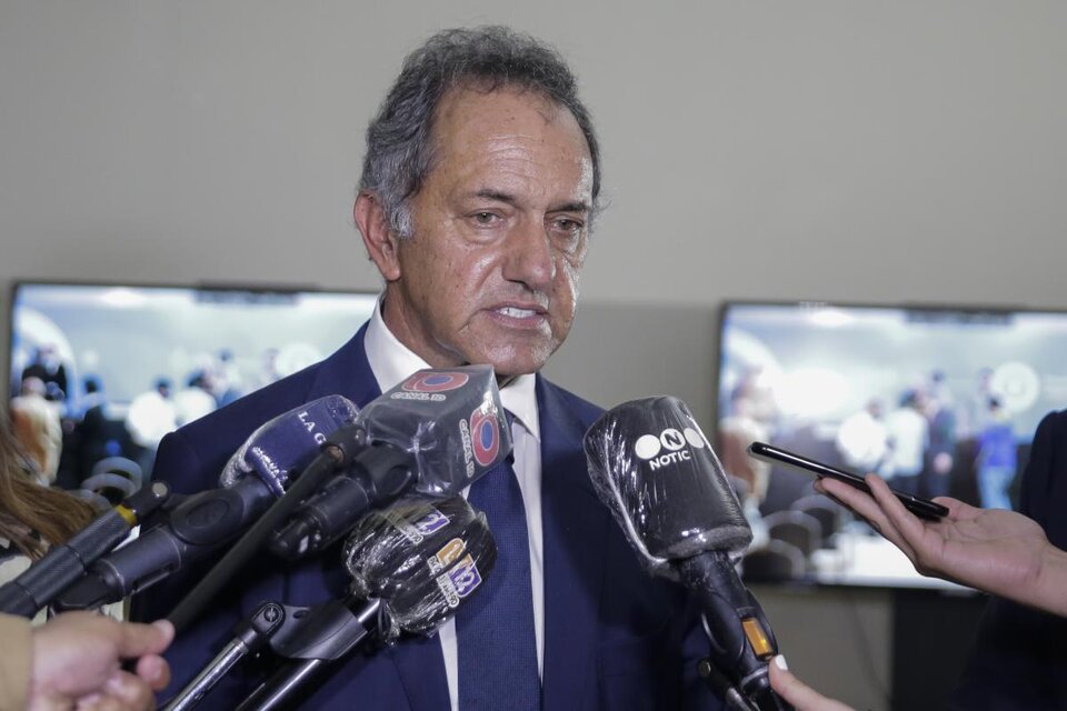  “La decisión fue técnica, respetuosa y en los mejores términos", dijo Scioli (Fuente: AFP)