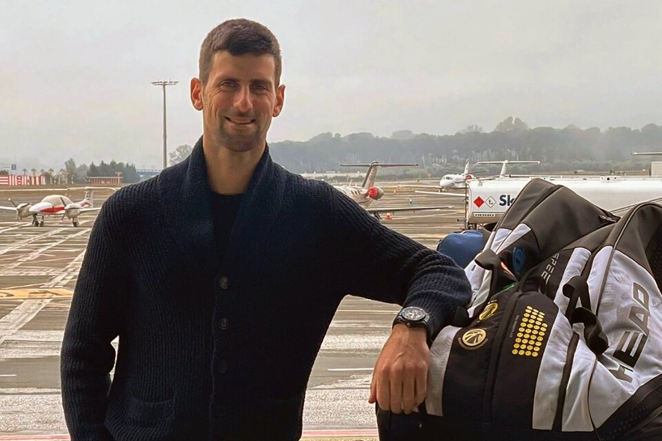 La imagen que publicó Djokovic antes de subirse al avión que lo llevó a Australia (Fuente: Twitter Novak Djokovic)