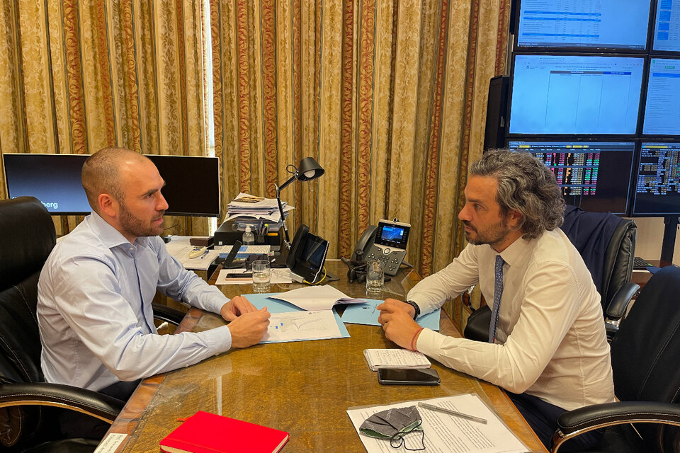 Martín Guzmán se reunió con el canciller Santiago Cafiero, antes del encuentro con el FMI. 