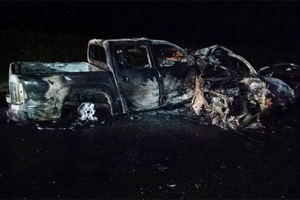 El accidente en la ruta nacional 35 en Córdoba fue entre una camioneta Amarok y un Peugeot 307 (Fuente: Télam)