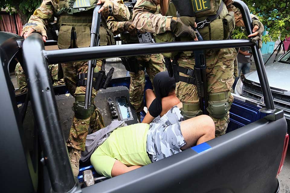 Cantero, de 18 años, el martes durante su arresto. (Fuente: Sebastián Granata)