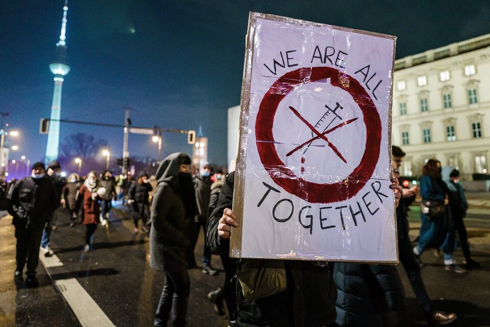 Protesta antivac en Berlín la semana pasada. (Fuente: EFE)