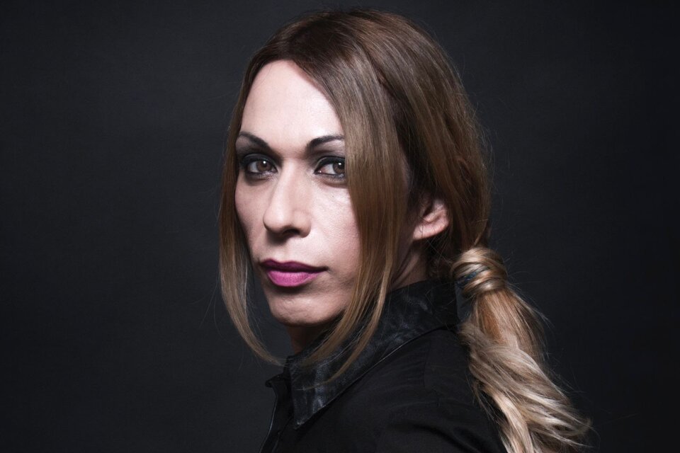 La activista trans y DJ Violeta Alegre inaugura las fiestas Rizoma