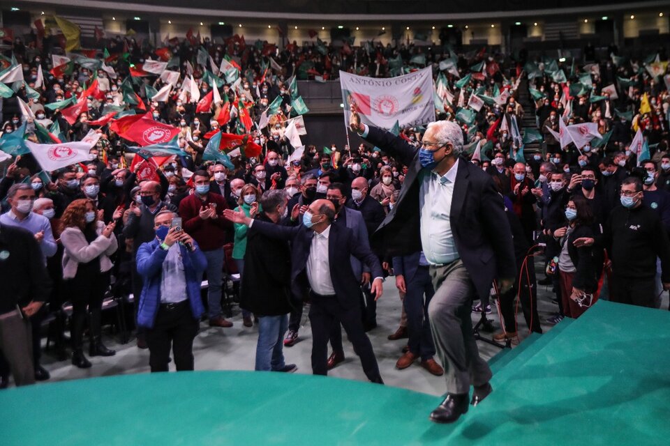Cierre de campaña del premier socialista Antonio Costa en Lisboa. (Fuente: EFE)