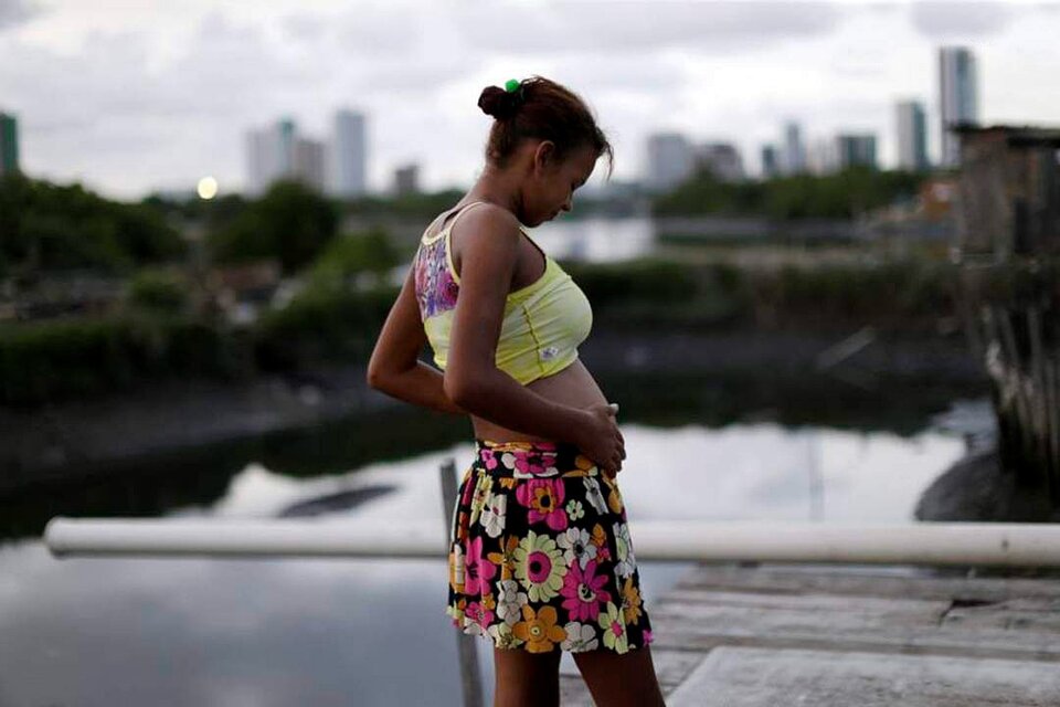 Para la Ministra de la Mujer de Brasil el embarazo infantil está “muy vinculado” al uso de TikTok (Fuente: EFE)