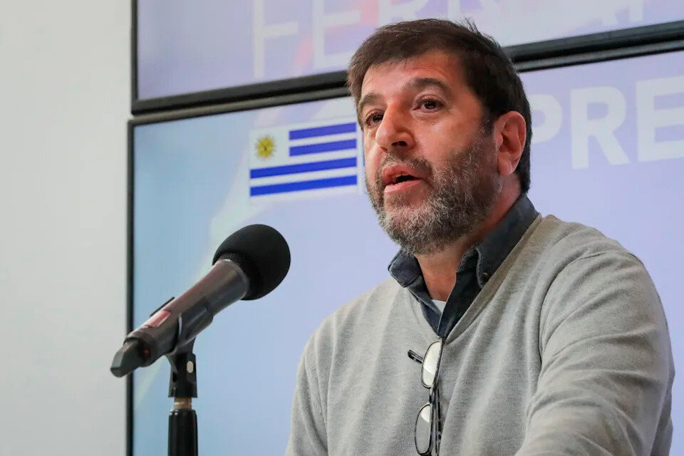 Plebiscito en Uruguay: el presidente del Frente Amplio pidió debatir con Luis Lacalle Pou (Fuente: EFE)