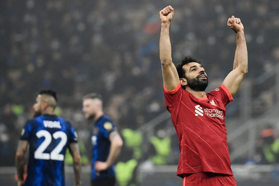 Salah festeja la gran victoria del Liverpool ante el Inter. (Fuente: AFP)