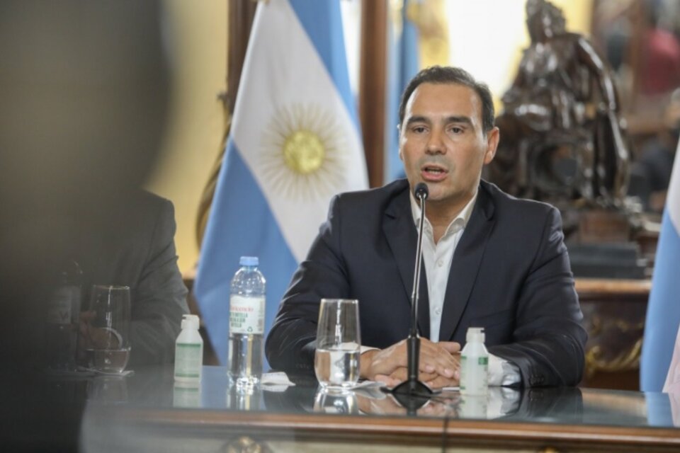 Gustavo Valdés, gobernador de Corrientes.  (Fuente: NA)