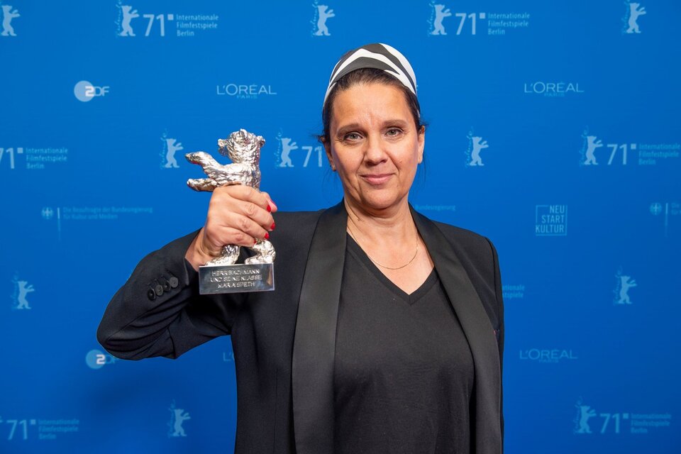 Maria Speth ganó el Oso de Plata de la Berlinale 2021 por "El señor Bachmann y su clase". 