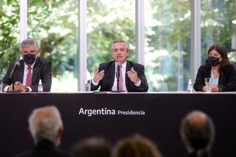 "Tenemos que distribuir trabajo e inversión", destacó Alberto Fernández. (Fuente: NA)