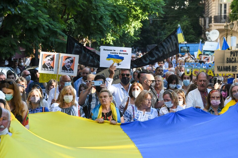 Conflicto Rusia Ucrania: protesta de la comunidad ucraniana (Fuente: Télam)