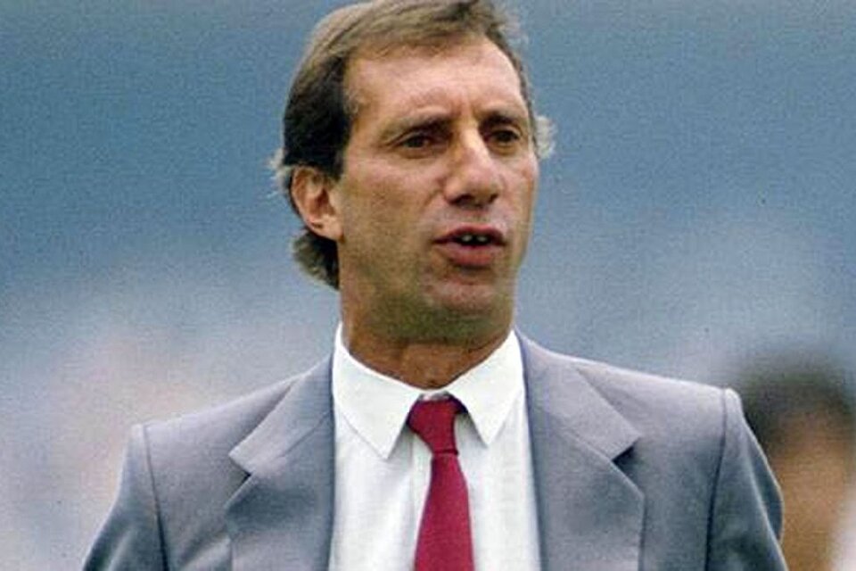 Carlos Bilardo, entrenador campeón mundial en México 1986