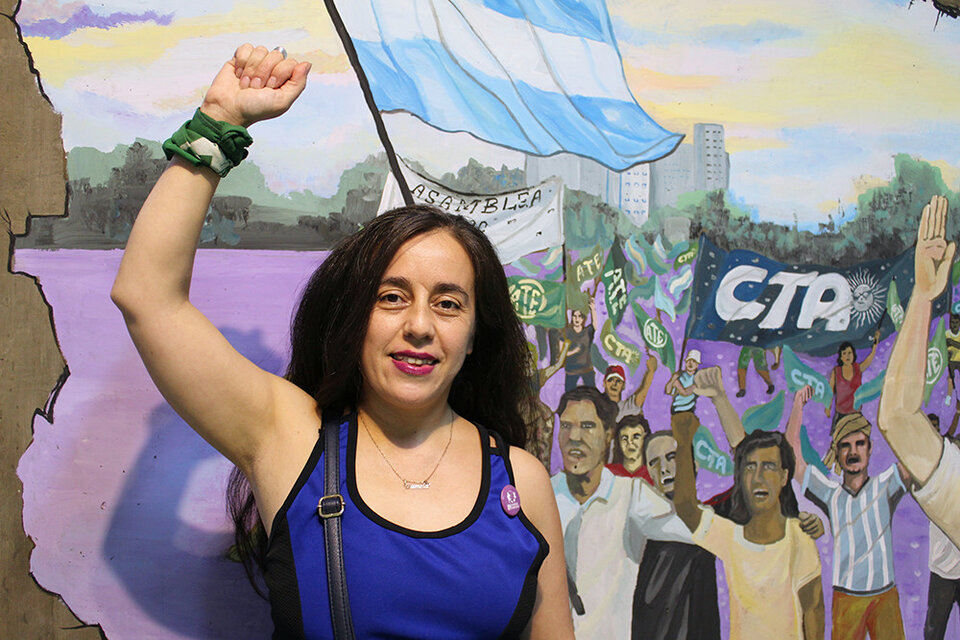 Pamela Valenzuela Cisternas es vocera de la Coordinadora Feminista 8M.  (Fuente: Sofía Alberti)