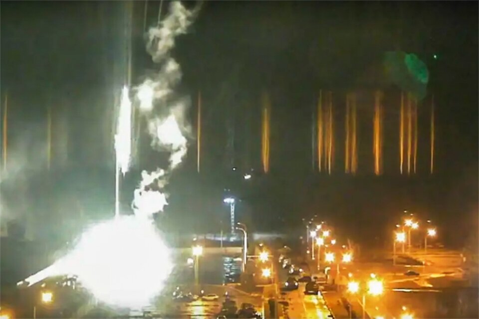 Estalla un misil en la planta nuclear Zaporiyia. (Fuente: AFP)