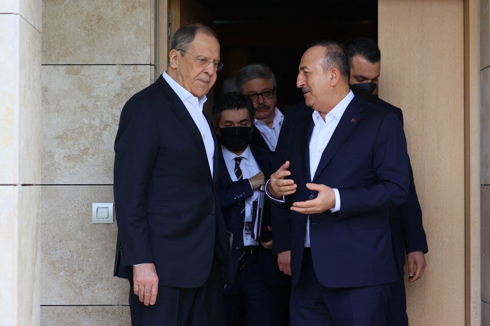 Lavrov y Kuleba.  (Fuente: AFP)