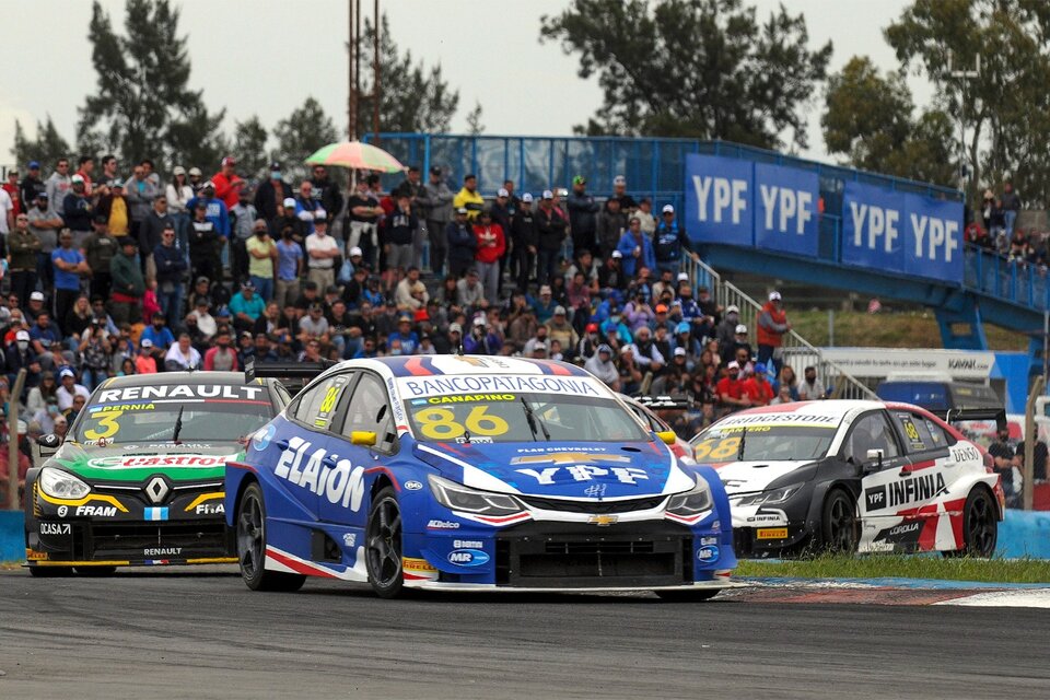 Agustín Canapino, vigente campeón, es una de las figuras del renovado TC2000 (Fuente: NA)