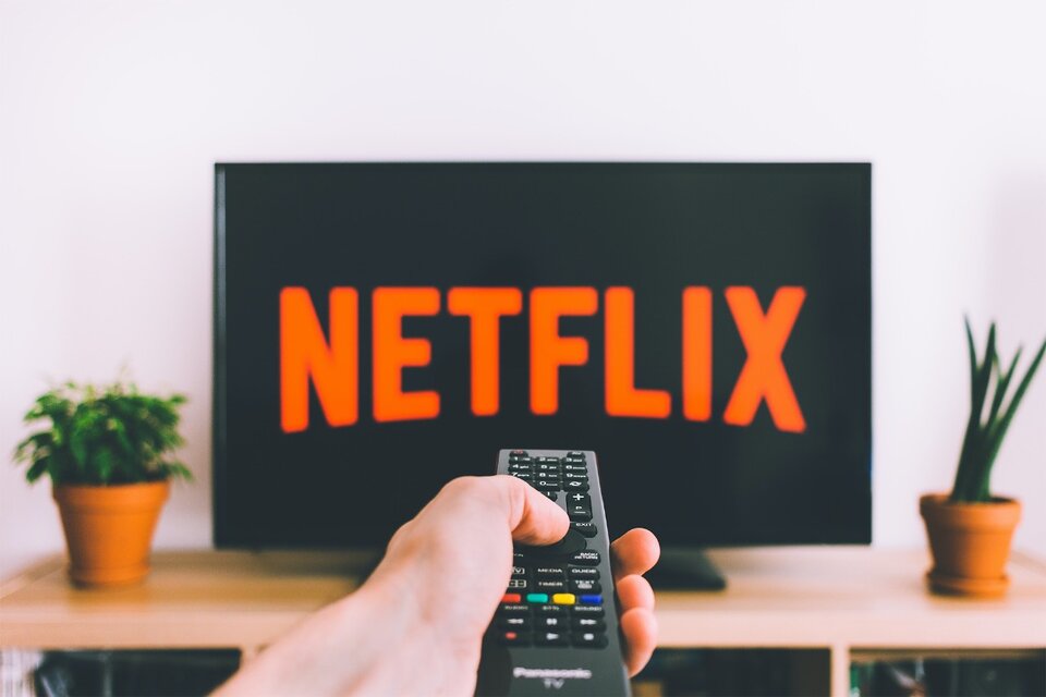 Netflix gastó 17 mil millones en producciones propias en 2021.