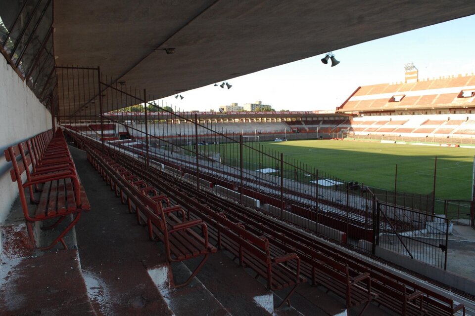 La Doble Visera, un estadio ejemplar al que dejaron caer (Fuente: Télam)
