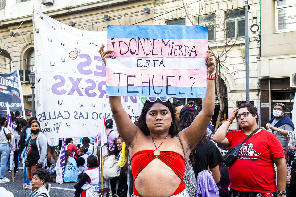 Movilizaciones a un año de la desaparición del joven trans Tehuel de La Torre (Fuente: Sebastián Freire)