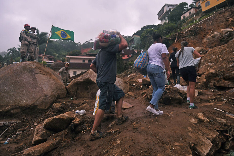 Nueva tragedia en Petrópolis por la lluvia: 5 muertos y varios desaparecidos por un temporal (Fuente: AFP)