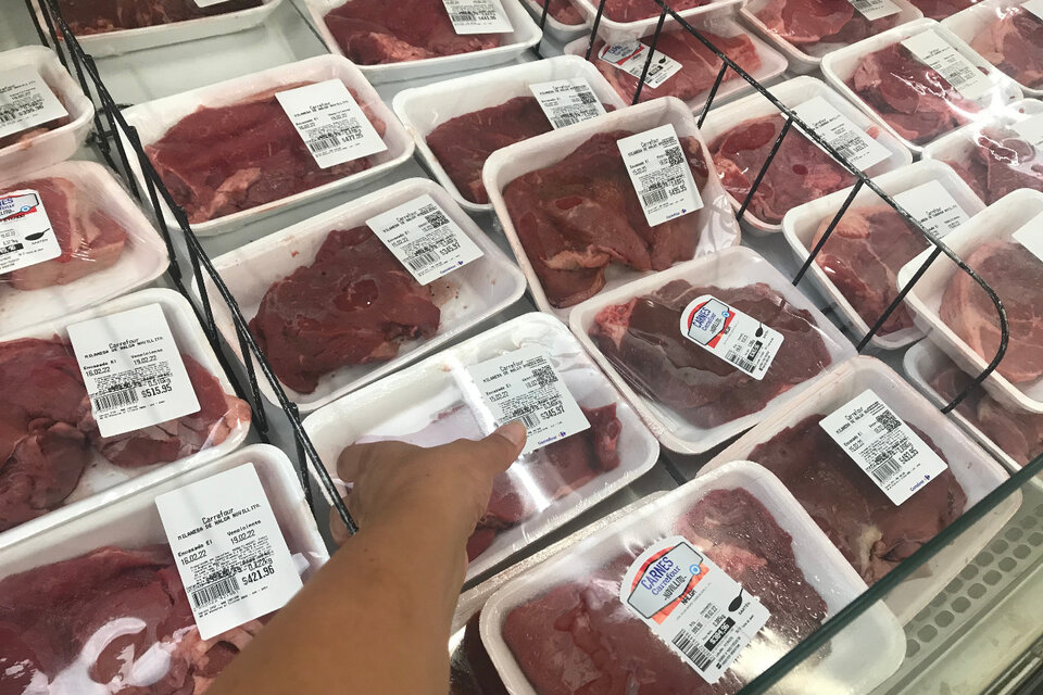 Con subas por encima del 4 por ciento, los lácteos y carnes explicaron 2 puntos de la suba semanal.  (Fuente: Sandra Cartasso)