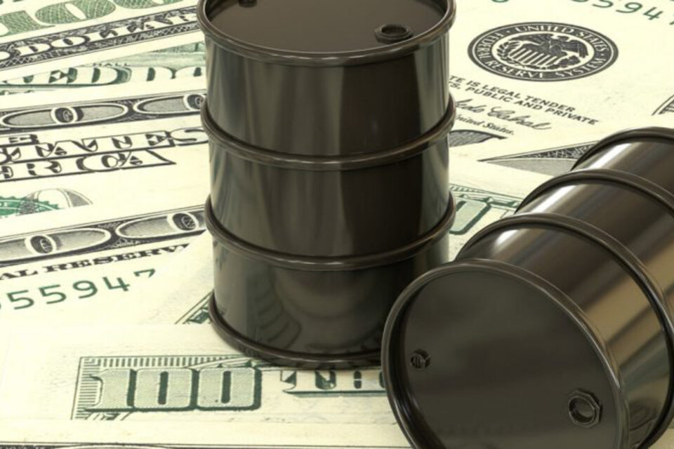 Arabia Saudita realiza exportaciones de petróleo por alrededor de 150 mil millones de dólares y China compra de ese total cerca de la tercera parte.