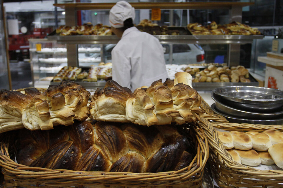 Los empresarios panaderos definen el precio del pan multiplicando el valor de la harina. (Fuente: Jorge Larrosa)