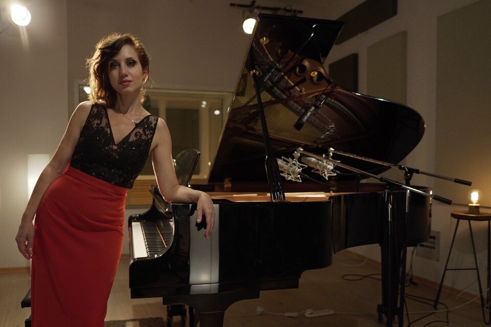 "La vida sin pianos sería muy triste", asegura Cecilia Foj.