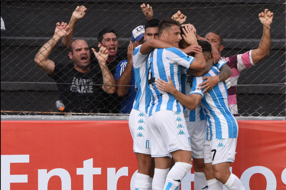 Racing Ganó Su Décimo Partido Consecutivo Y Batió Un Record Histórico ...