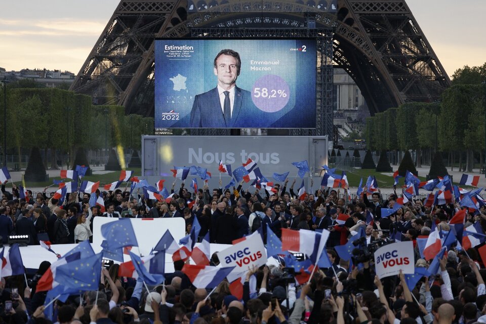 Festejo en la Torre Eiffel (Fuente: AFP)