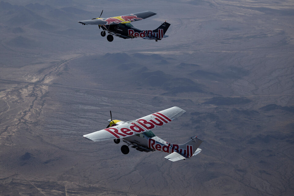 Los aviones que realizaron la prueba en Estados Unidos (Fuente: Prensa Red Bull)