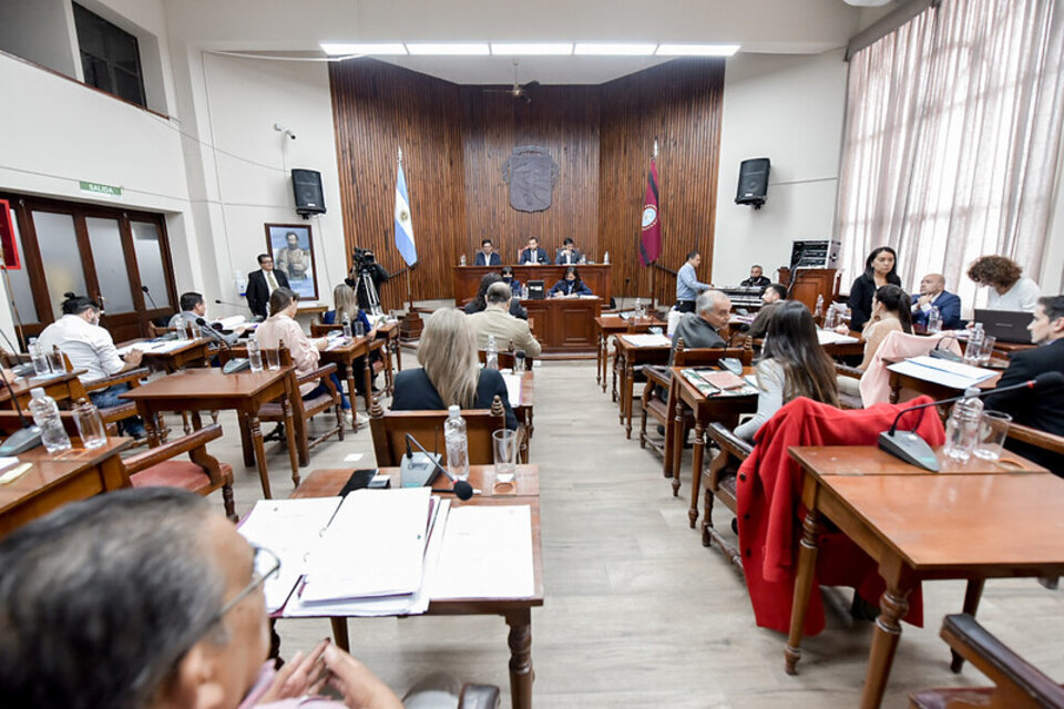 Se constituyó la comisión especial para el análisis de la Carta Municipal de Salta
