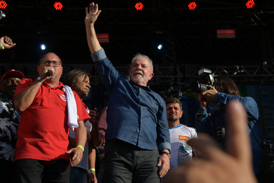 Lula, favorito en las encuestas para las elecciones de octubre.
