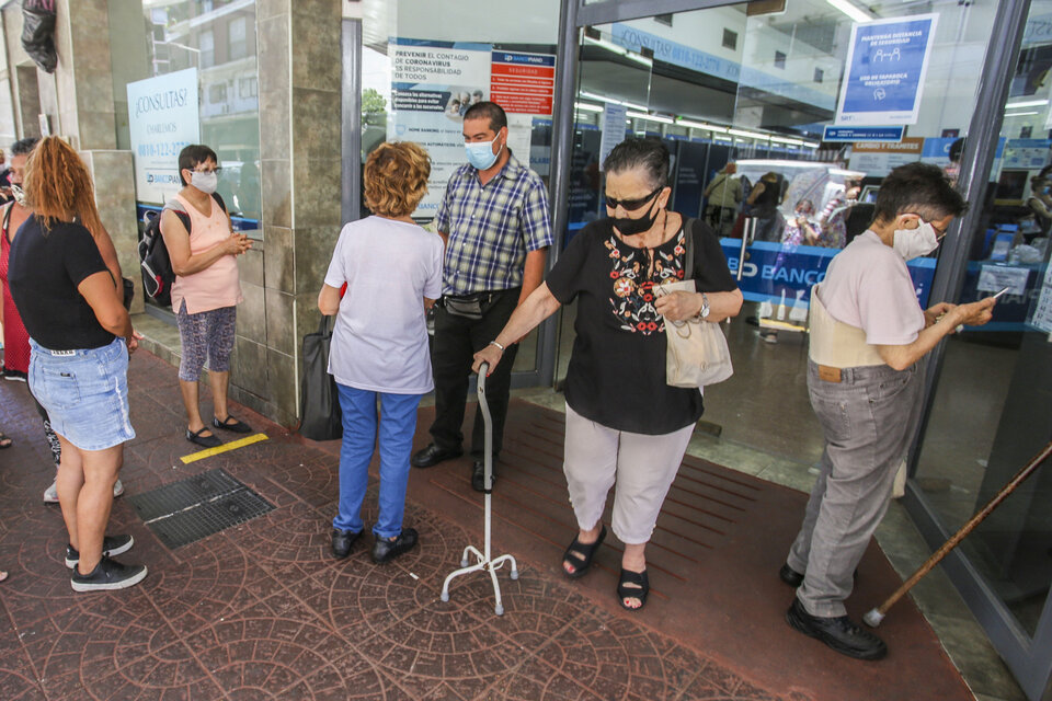 Es el mayor aumento desde que la fórmula está vigente, indicaron. (Fuente: NA)