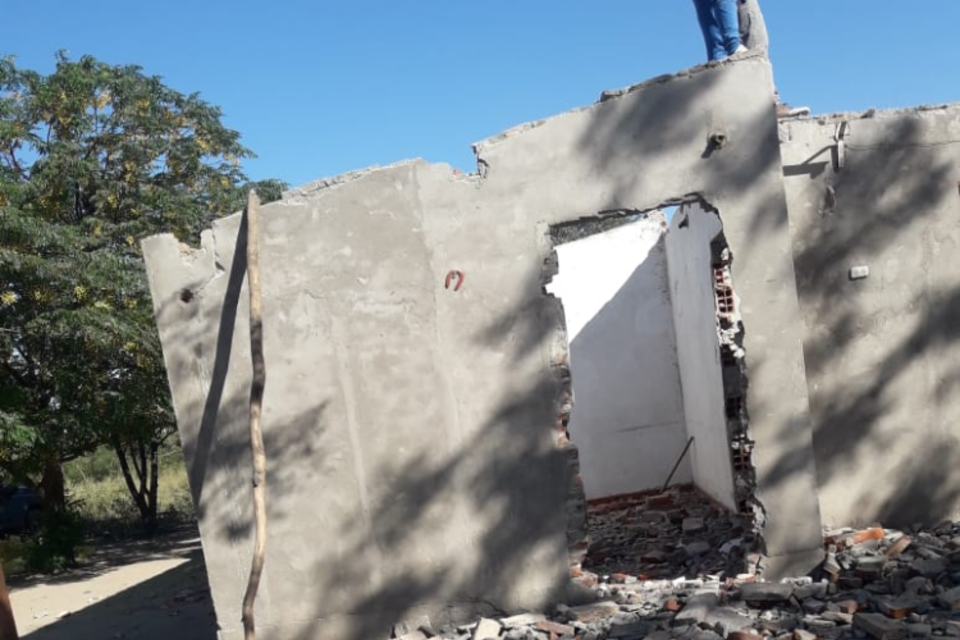 La casa de Ardiles, destruída en el desalojo. 