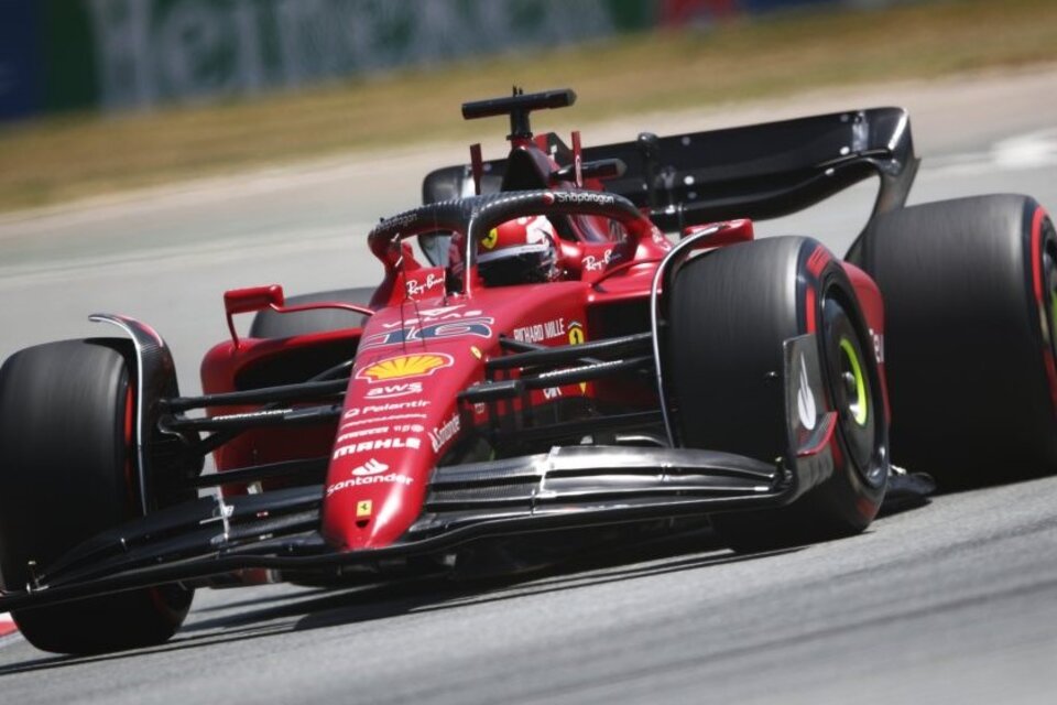 Charles Leclerc gana la pole position del Gran Premio de España. Foto: (Fórmula 1)  