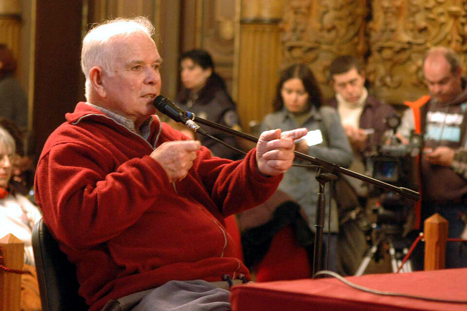Jorge Julio López, testimoniando. (Fuente: DyN)