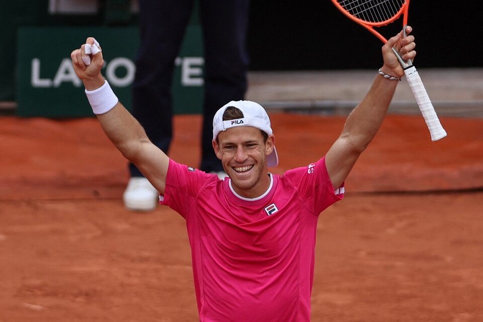 Diego Schwartzman derrotó a Grigor Dimitrov y pasó a octavos de final de Roland Garros. (Fuente: AFP)