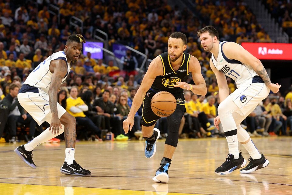 Stephen Curry fue elegido MVP de la final de la Conferencia Oeste de la NBA. (Fuente: AFP)