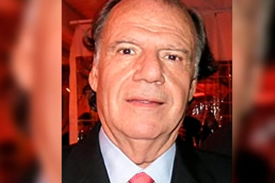 Raúl Lecouna, creador de exitosas telenovelas argentinas, murió a los 80 años. (Foto: Twitter)