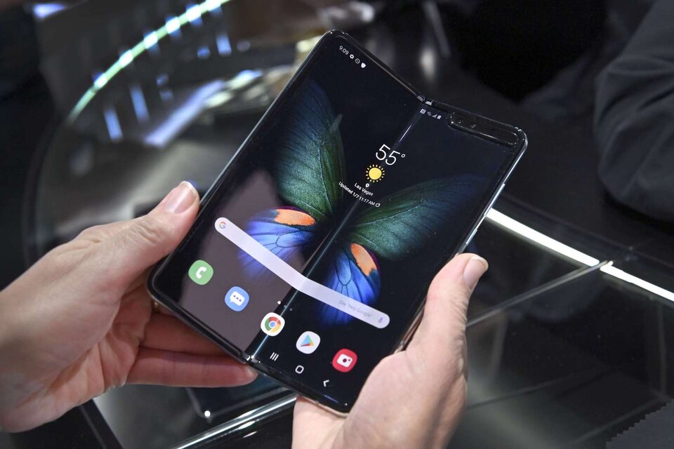 En Argentina, solo compañías como Samsung y Xiaomi ofrecen teléfonos plegables. (Foto: AFP). 