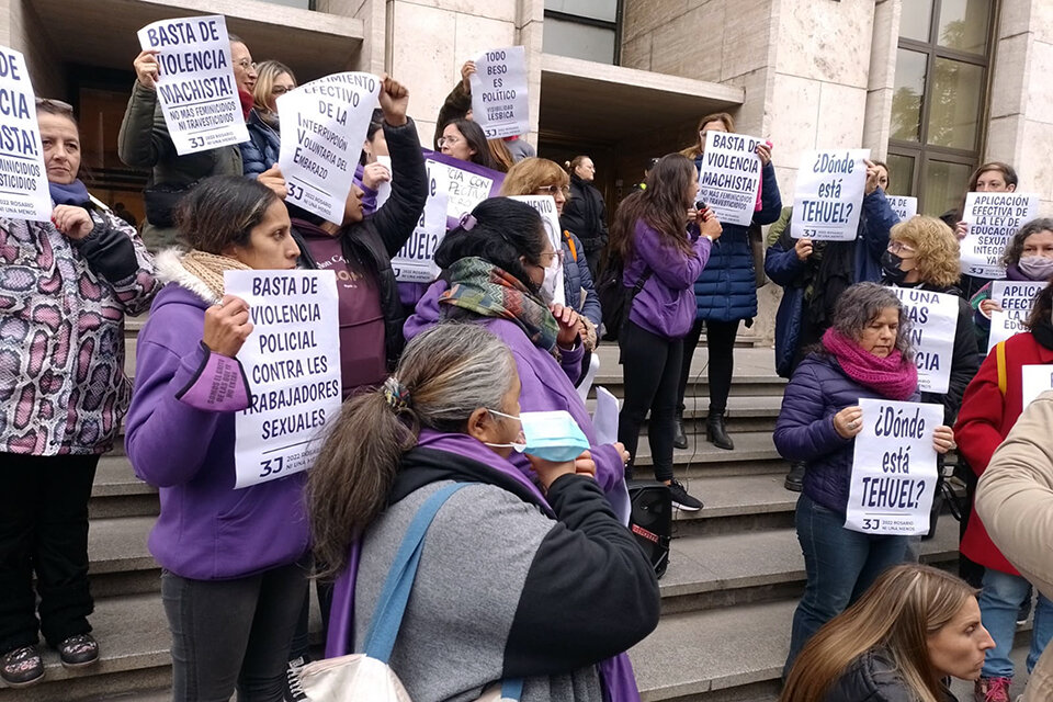 El Comité Feminista se movilizó hasta Tribunales locales.