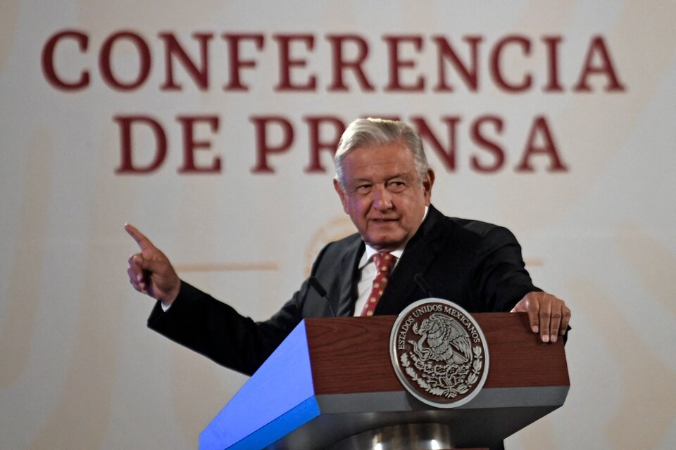 En el primer día de encuentro en Los Angeles, López Obrador se ausentó por "la falta de respeto a la soberanía". (Fuente: AFP)