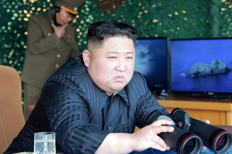 El líder de Corea del Norte llamó a reforzar capacidades militares del país. (Foto: NA)