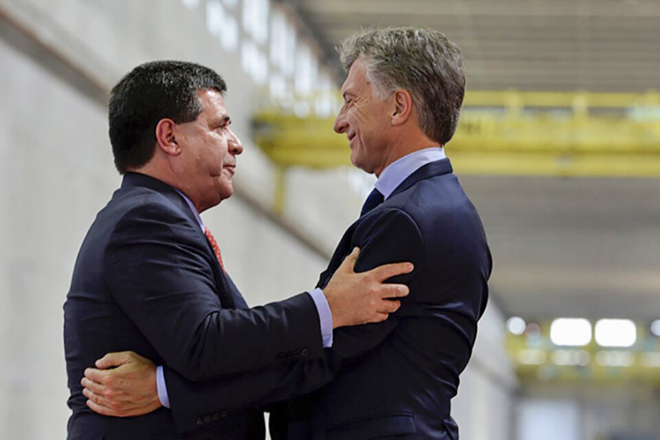Cartes y Macri, viejos amigos (Fuente: Télam)