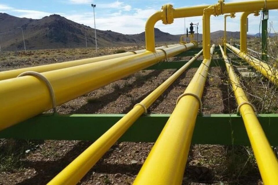El gasoducto transporta la producción de Vaca Muerta hasta el oeste bonaerense (Fuente: NA)