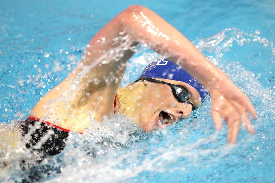La Federación de Natación impedirá que nadadoras trans compitan en pruebas femeninas de elite (Fuente: AFP)