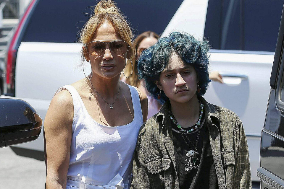 Jennifer Lopez junto a su hije Emme. (Fuente: AFP)