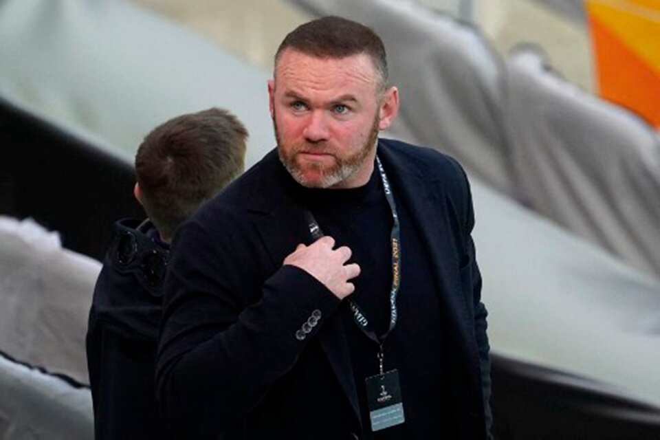 Wayne Rooney renunció como técnico de Derby County, que jugará en tercera división (Fuente: AFP)